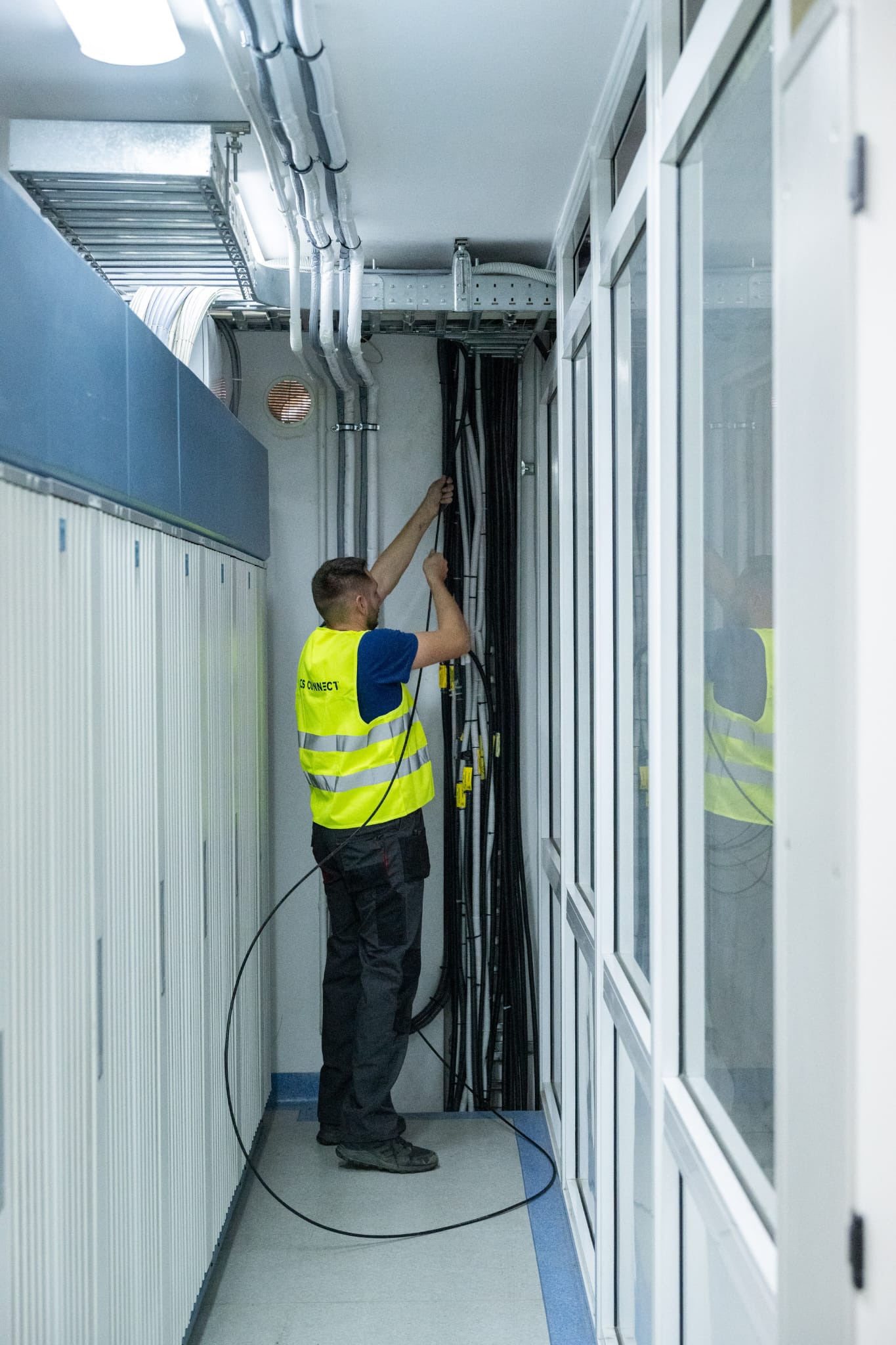 Prace instalacyjne w infrastrukturze technicznej